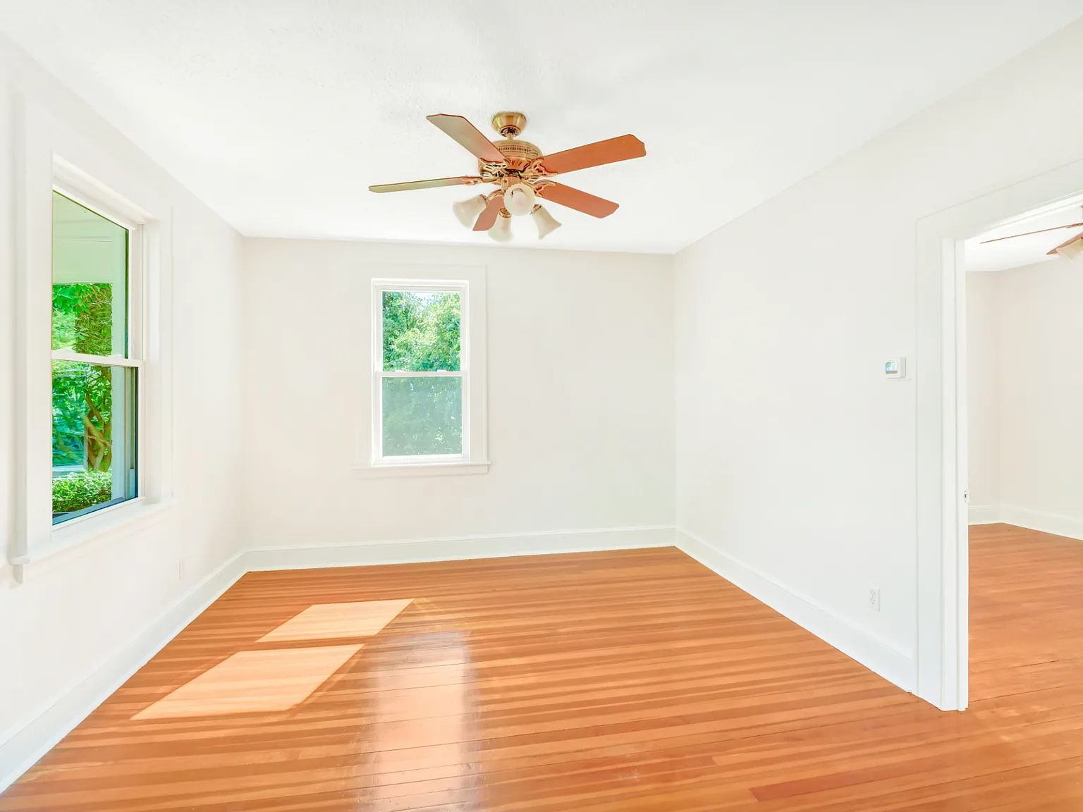 1 bed, 1032 sqft, $2,000 — Photo 2