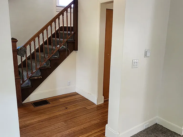 172 Cedarwood Ter — Photo 57