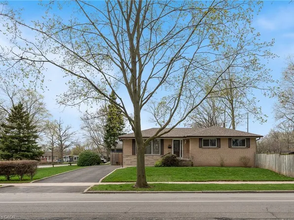 434 Hampton Heath Rd, Burlington, ON L7L 4R5