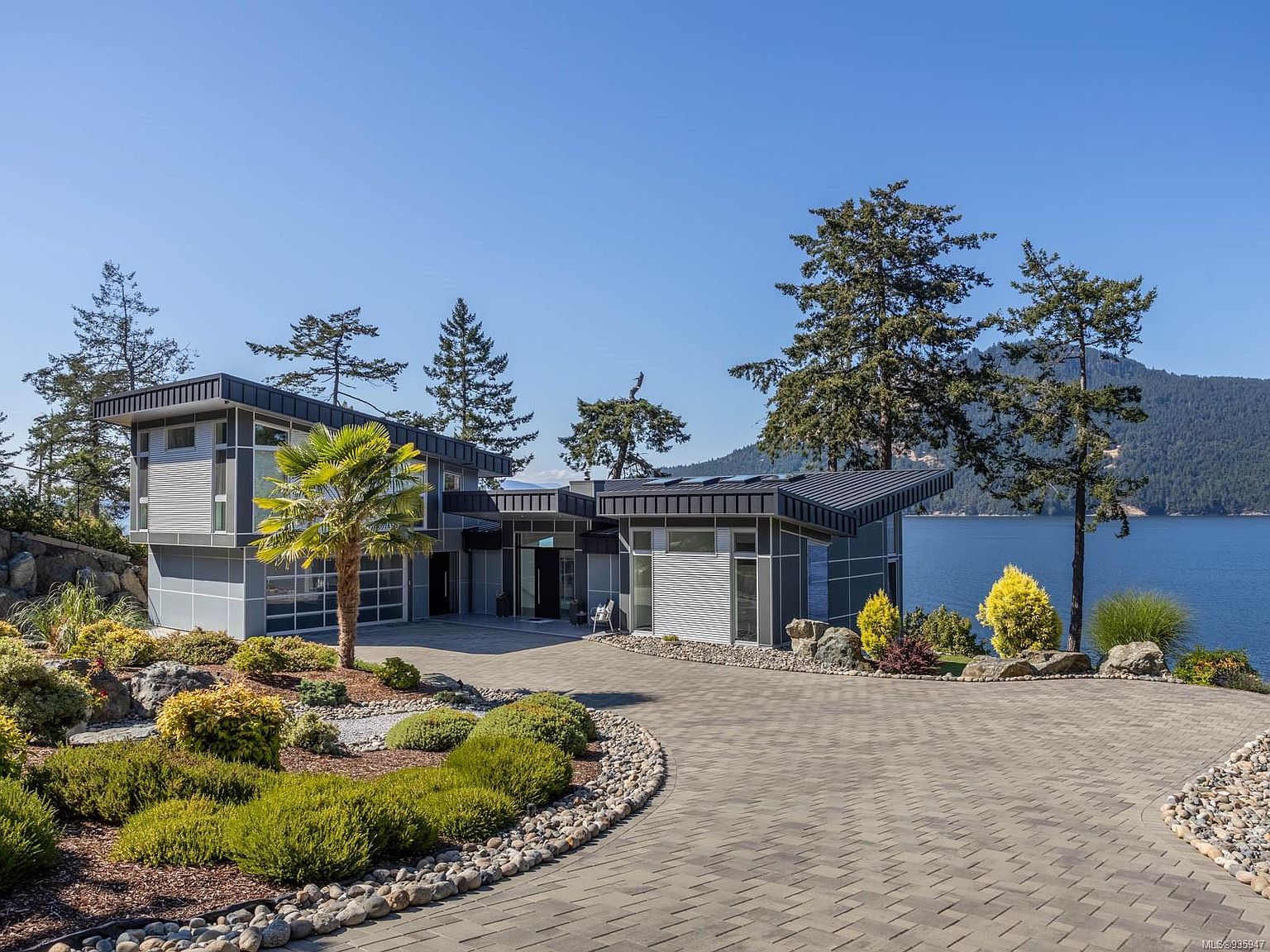 780 Lands End Rd, North Saanich, BC V8L 5K9 MLS 935947 Zillow