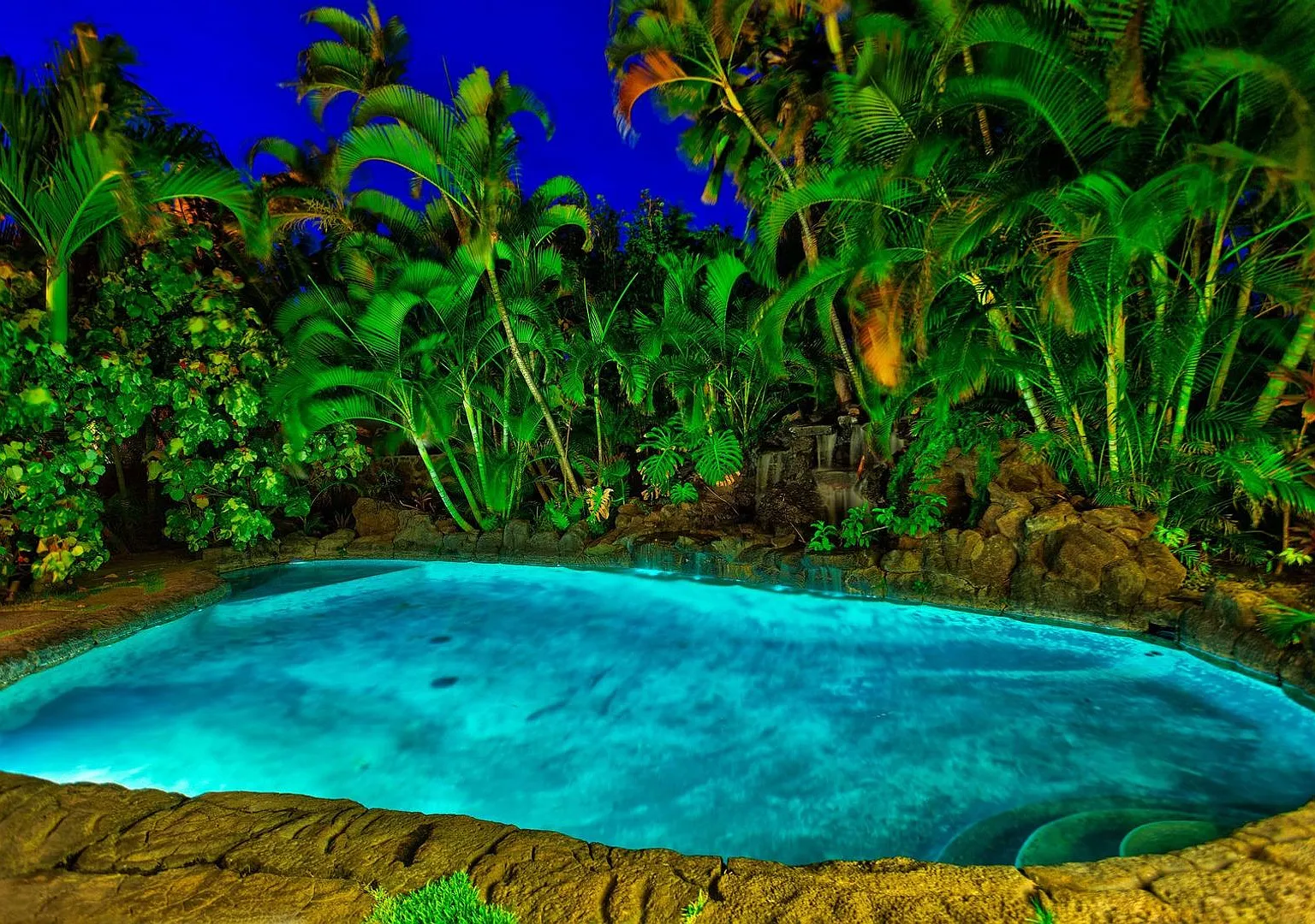Beautiful Kailua Beachside Luxury Home w/Pool & AC. Maluhia — Photo 3