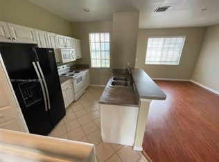 2019 Nassau Dr #2019, West Palm Beach, FL 33404