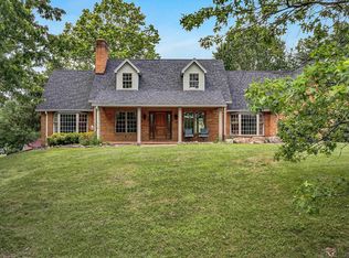 5197 Mountain Pass Rd, Troutville, VA 24175