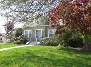 543 Smithfield Rd, North Smithfield, RI 02896