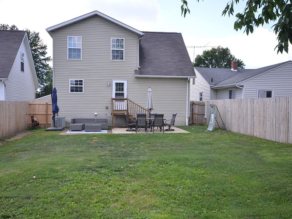 2nd image of 567 Dennison Ave