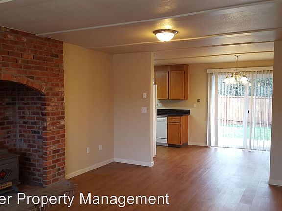 5th image of 13609-13611 114th Ave E