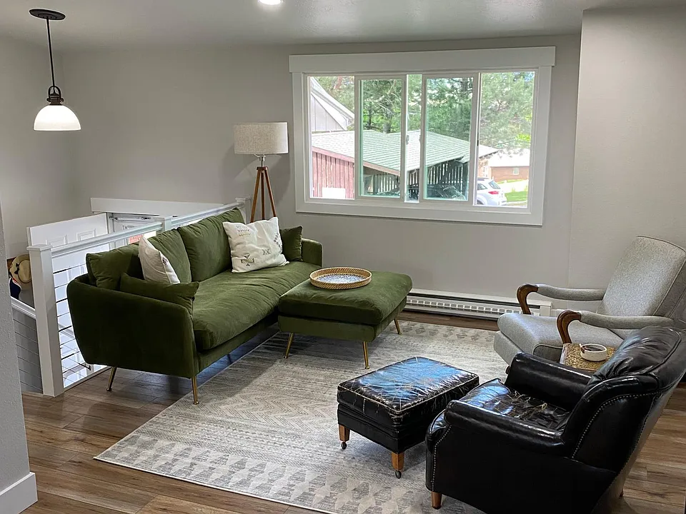 2200 Garland Dr #22