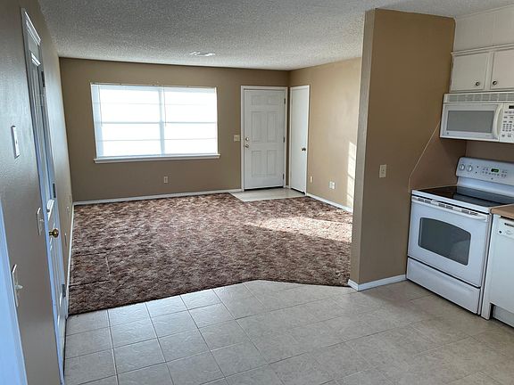 5th image of 630 Archer Ct