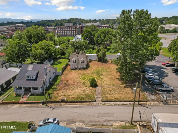 205 Hall St, Greeneville, TN 37745