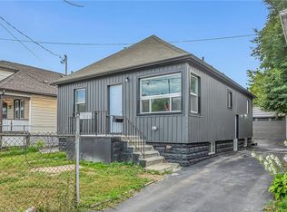 220 Grenfell St, Hamilton, ON L8H3J7