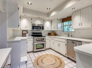 2409 Redwood Ln, Edmond, OK 73013