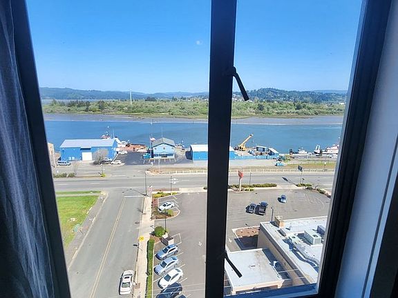 2nd image of 275 N Broadway St #901