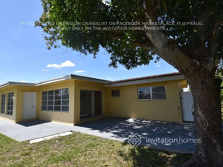 1511 NW 84th Ter — Photo 17