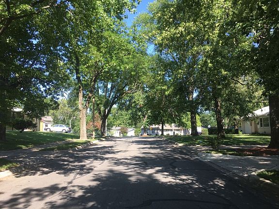 4th image of 3936 E 47th Ter