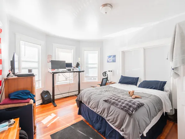 2 Elton St #1, Dorchester, MA 02125