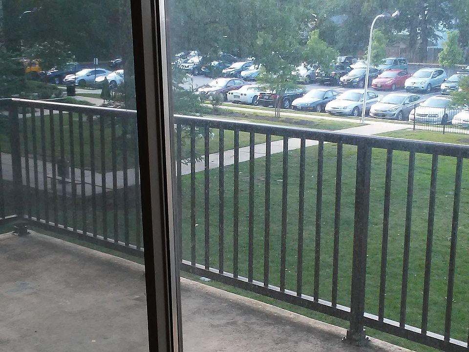 2nd image of 4410 Oglethorpe St APT 206