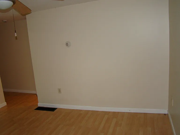 33 Norton St #1 — Photo 15