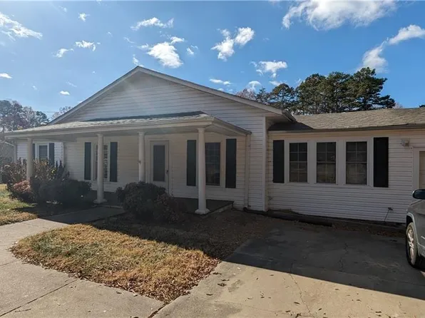 1905 Brewer Rd, Winston Salem, NC 27127