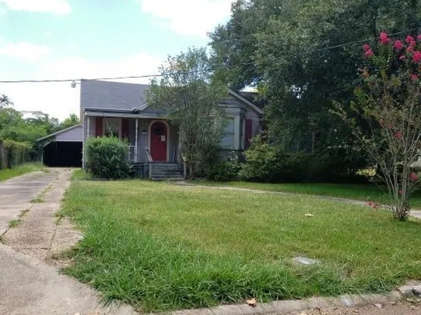 1609 Gordy St, Lecompte, LA 71346