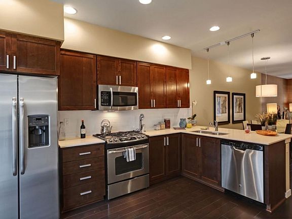 5th image of 2133 NW Moraine Pl