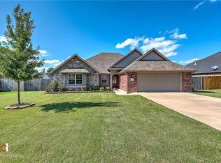 174 Penzo Ave, Springdale, AR 72762