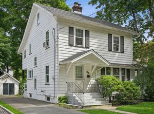 38 Elizabeth St, Caldwell, NJ 07006