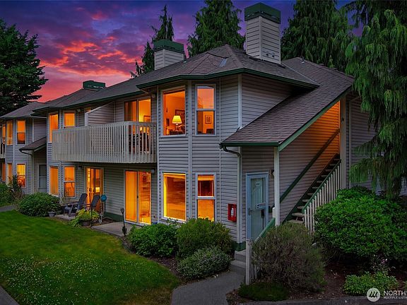 2nd image of 303 9th Street #13