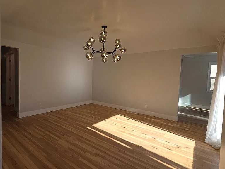 418 S Roxbury Dr #418 — Photo 17
