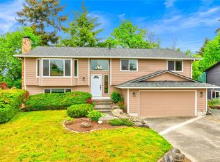 3322 43rd Pl NE, Tacoma, WA 98422