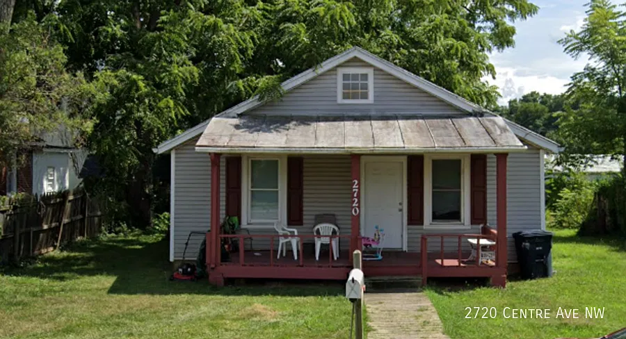 Cozy Single Family Home — Photo 1