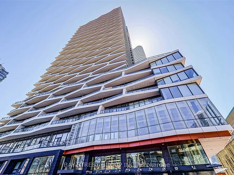 85 Wood St #Penthouse 07 — Photo 1