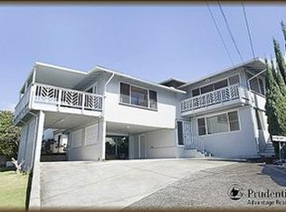 948 Alewa Dr APT C, Honolulu, HI 96817