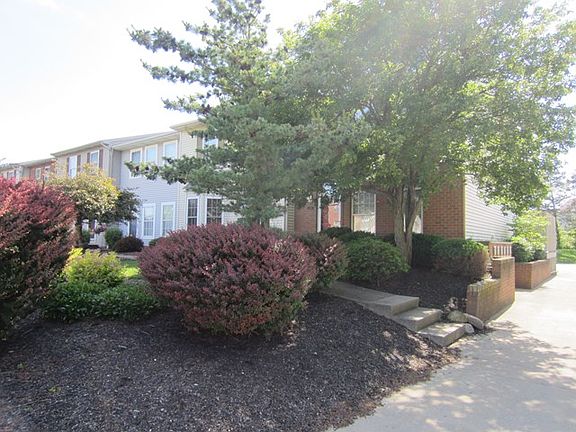 4th image of 1047 Crestfield St