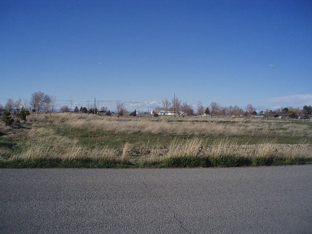 2nd image of 2276 E 3950 N