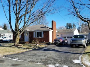 56 Lillian St, Pittsfield, MA 01201