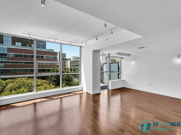 2nd image of 480 Mission Bay Blvd N Unit 518