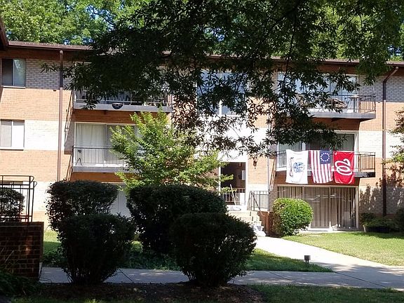 4th image of 4110 Mangalore Dr APT 302