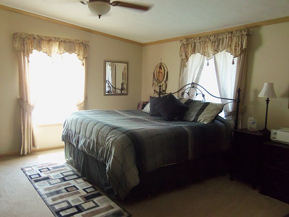2nd image of 11089 Wood Run Cir