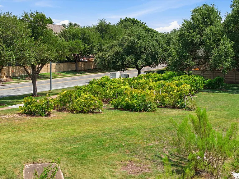 1833 Paradise Ridge Dr — Photo 34