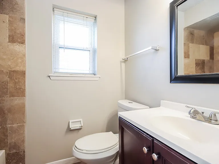 502 Hildred Ave — Photo 10