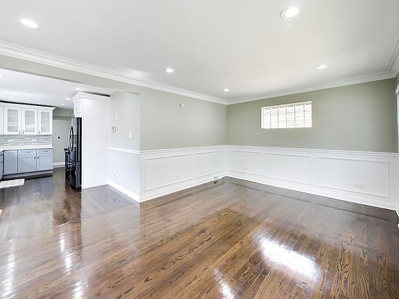 2nd image of 3126 Cuyler Ave