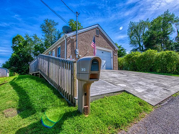 2nd image of 2613 Gilmer St #0