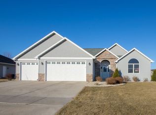 3573 Blackwolf Run, Green Bay, WI 54311