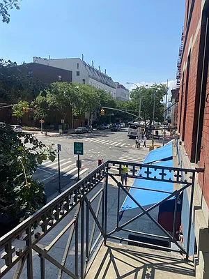 Rented by Corcoran | media 20