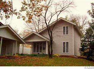 411 Down Hill Dr, Ballwin, MO