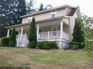 215A Rr 4, Clarksburg, WV 26301