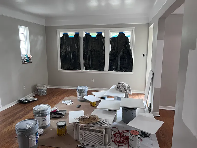 18033 Albion Ave — Photo 3