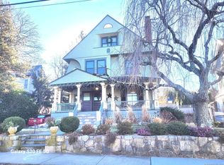 8 Morgan Ave, Norwalk, CT 06851