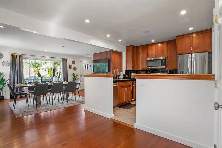 4551 Narragansett Ave #1 — Photo 10