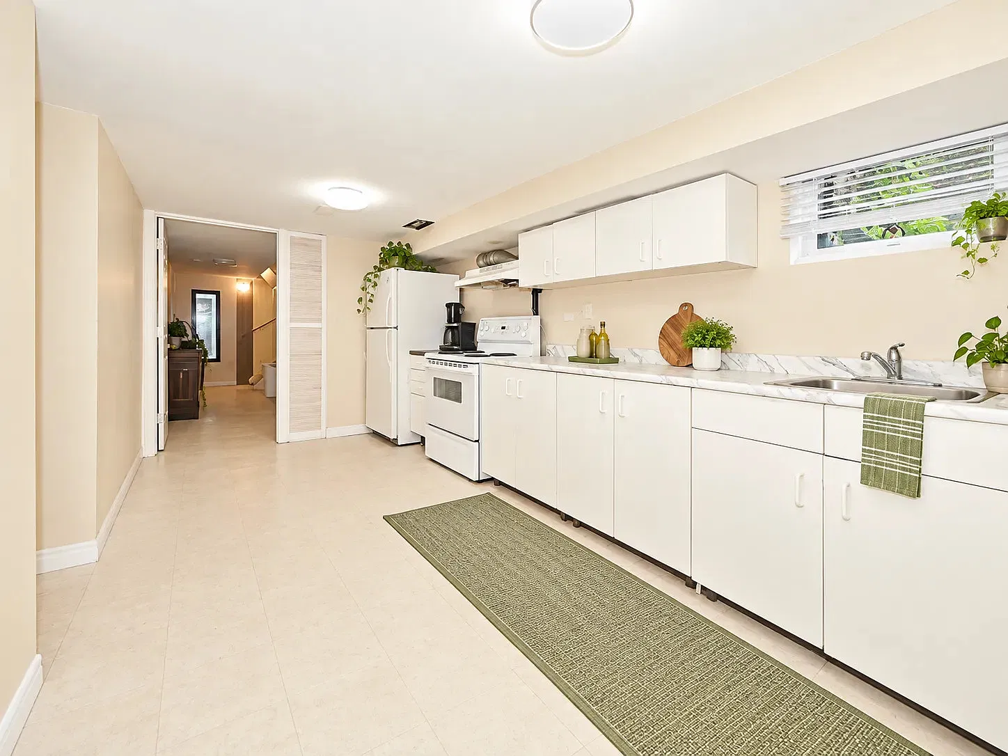 1 bed, 599 sqft, $1,400 — Photo 3
